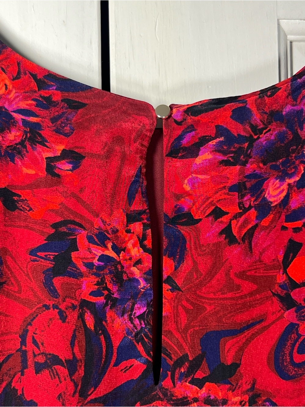 NWT White House Black Market Kaleidoscope Indulgent Ruched Midi Dres Sz 10 - Picture 7 of 12